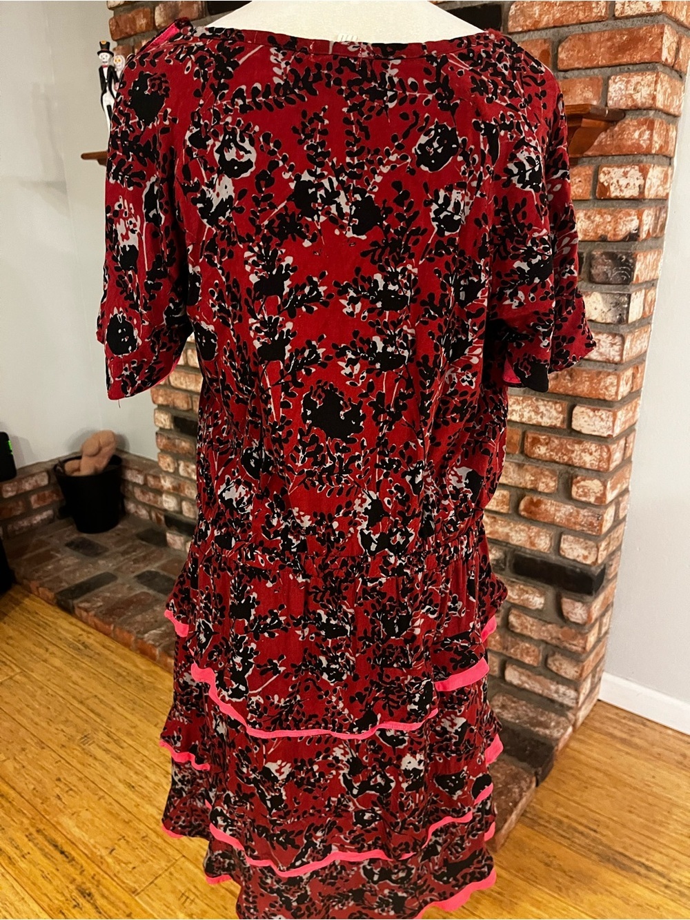 Matilda Jane Red and Black Floral Tiered Midi Dress - Picture 5 of 7